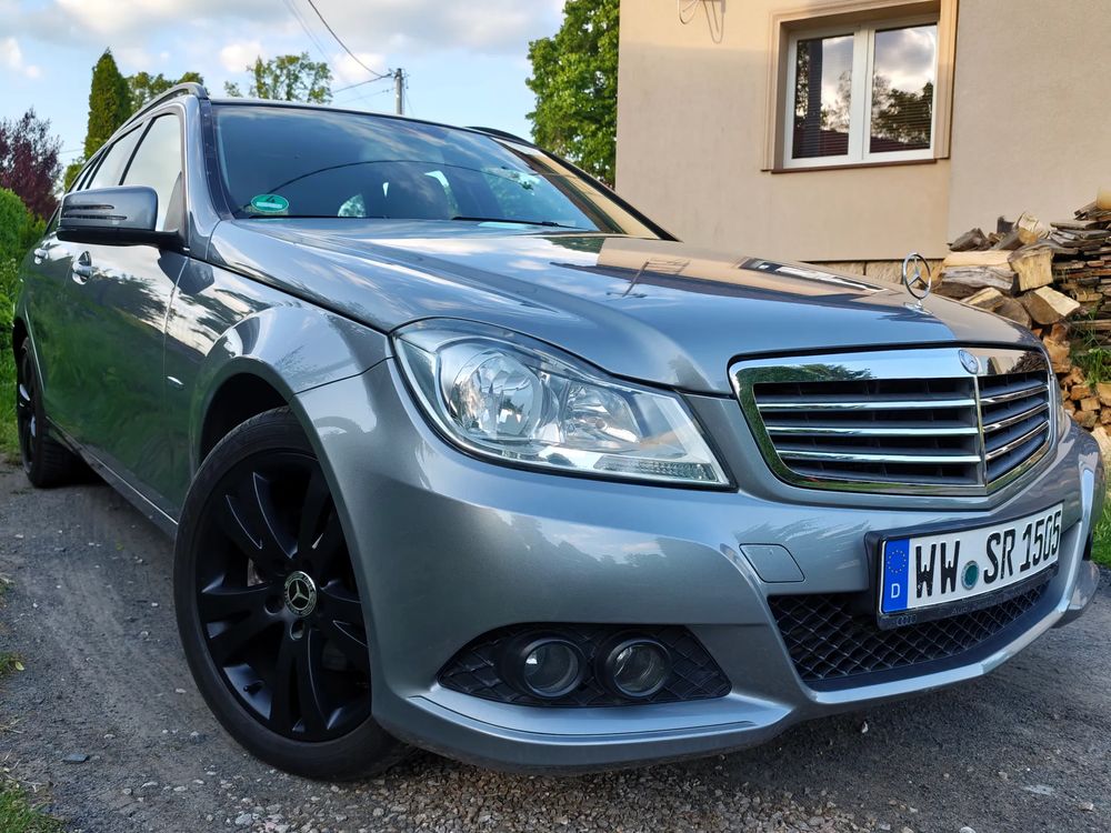Mercedes-Benz C W204 2011