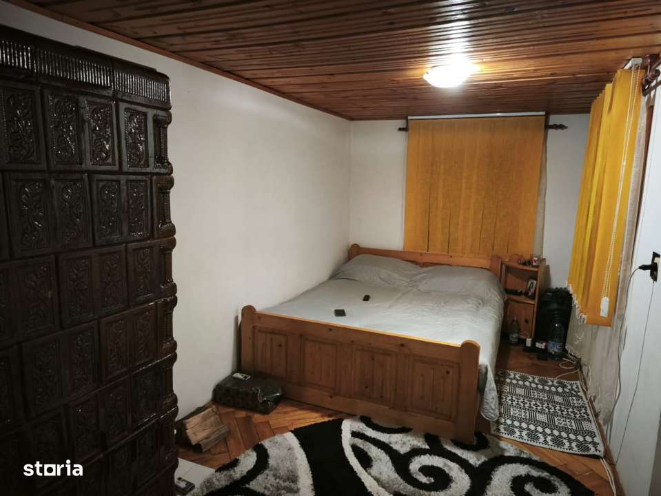 Casa de vanzare, cu 3 camere, 80 mp, 900 mp teren, Siret - Imagine principală: 4/10