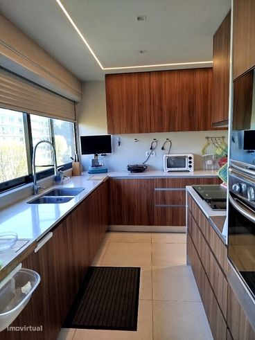 Apartamento T4 no Centro da Cidade - Como Novo!-6