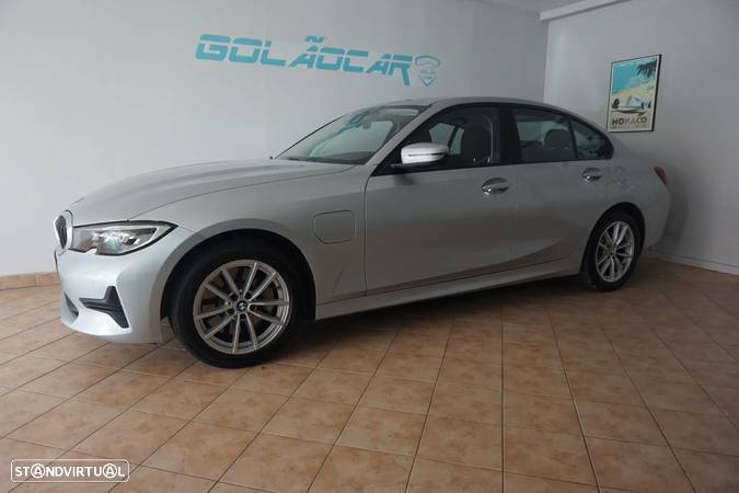 BMW 330 e Corporate Edition Auto - 1