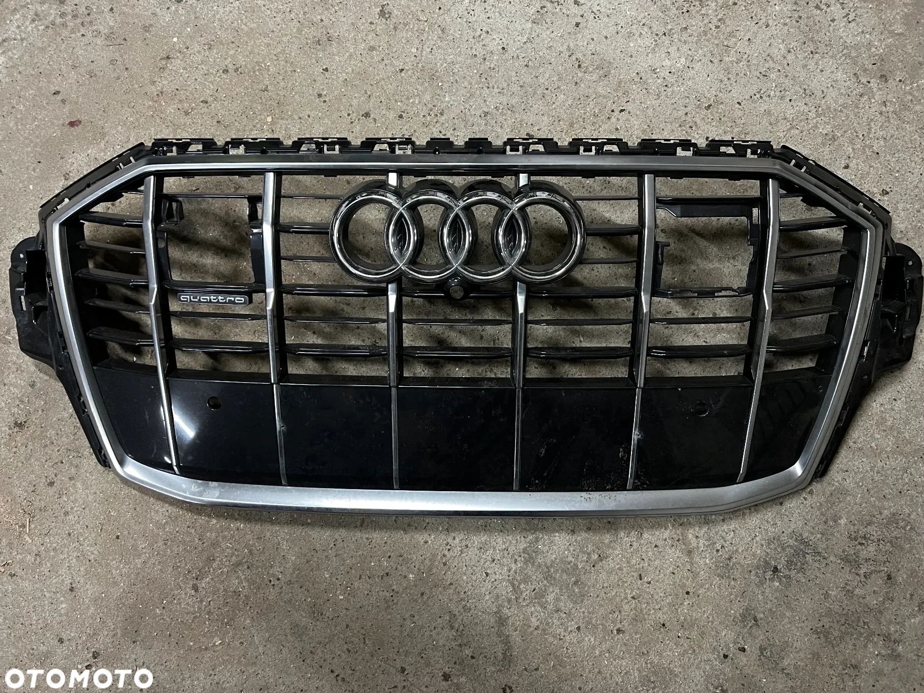 GRILL GRIL ATRAPA AUDI Q7 LIFT 4M0 853 651 AJ / AH / AG 2019 - 2024 - 1