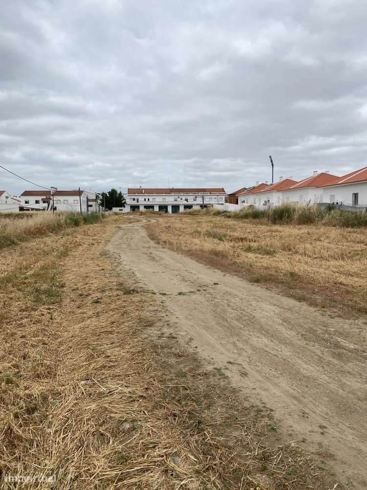 TERRENO COM PROJECTO APROVADO 18 LOTES PARA CONSTRUÇÃO DE MORADIAS EM  - Grande imagem: 4/28