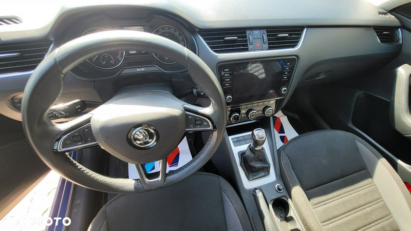 Skoda Octavia - 8