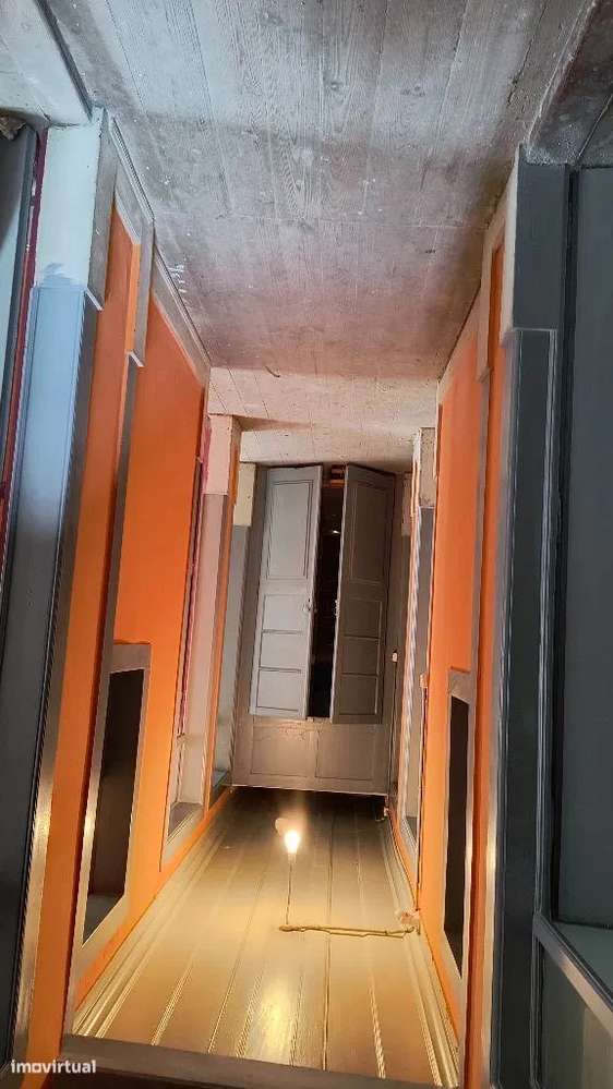 Prédio para Recuperar na Baixa de Coimbra-13
