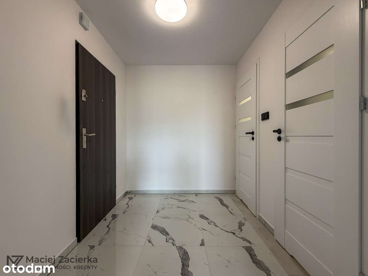 Widokowe mieszkanie na 10. piętrze z panoramą gór – Osiedle Karpackie-11