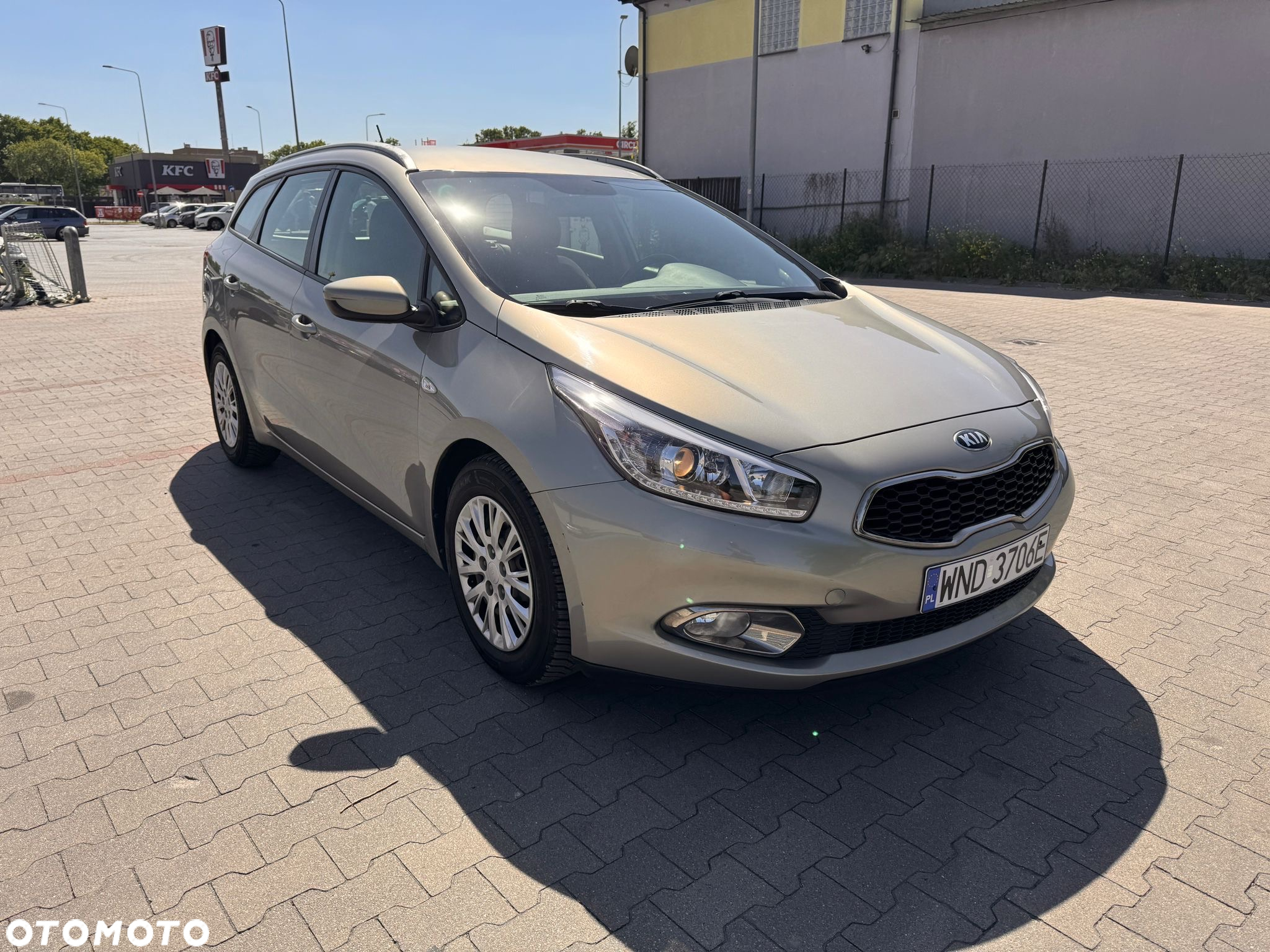 Kia Ceed - 3