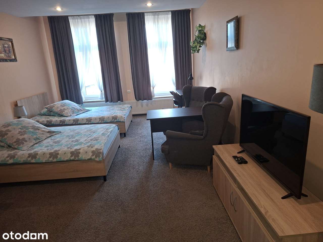 Na sprzedaż: działający hotel w zabytkowym centrum Środy Śląskiej - Pełny obrazek: 5/7