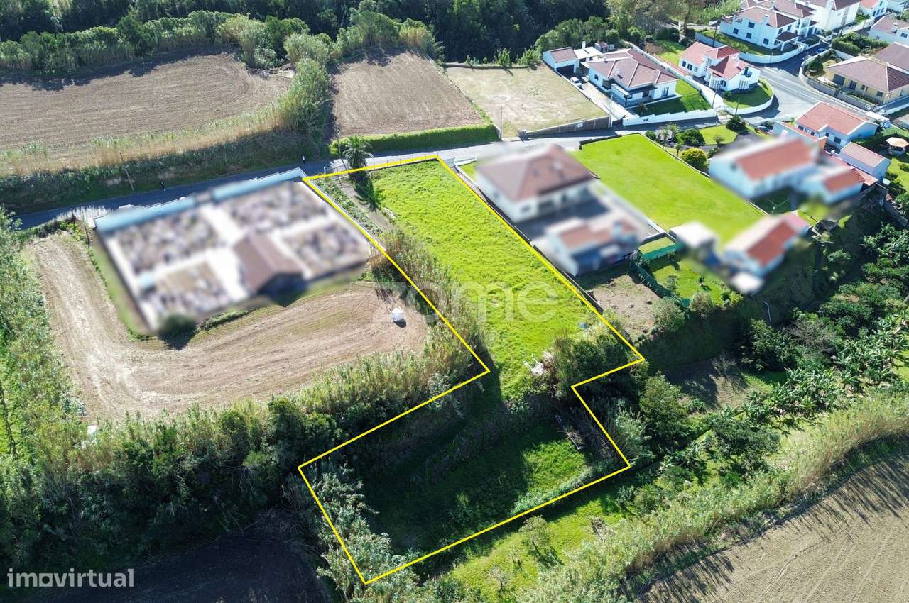 Terreno Urbano com Vista Mar na Candelária em São Miguel-2