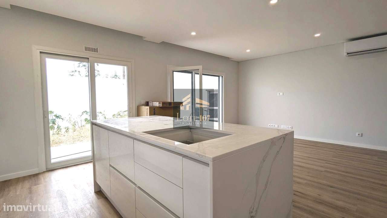 Moradia T4 , Amora Seixal - Grande imagem: 5/43