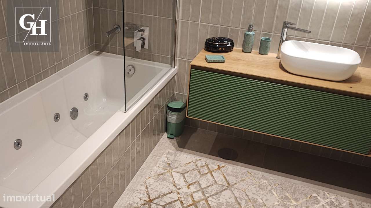 T2 Novo com piscina privada no Centro de Braga-9