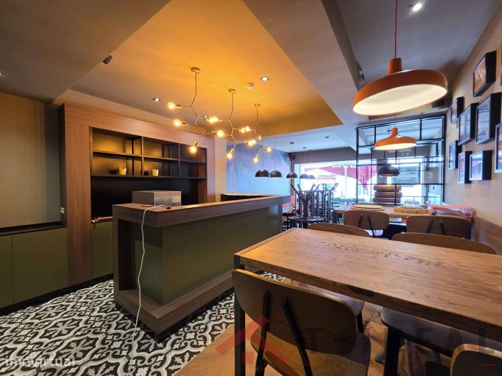 Trespasse de Restaurante - Lourinhã (Zona Histórica) - Grande imagem: 2/17