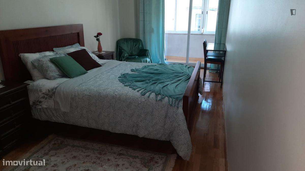 Quarto - localizado em Arroios Lisbon - Grande imagem: 4/8