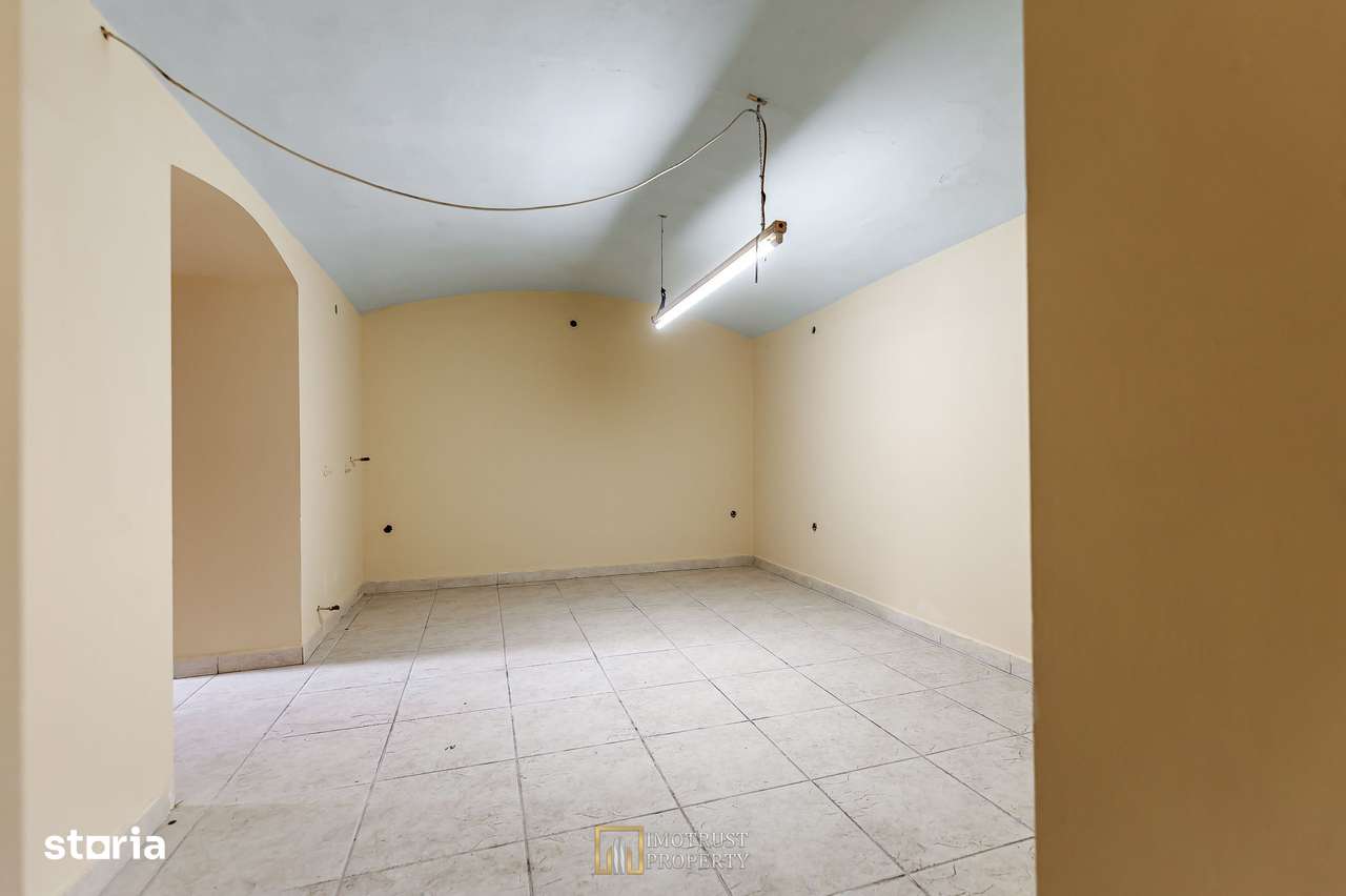 Apartament de vânzare la casă, 90 mp utili-Ultracentral Arad - Imagine principală: 5/7