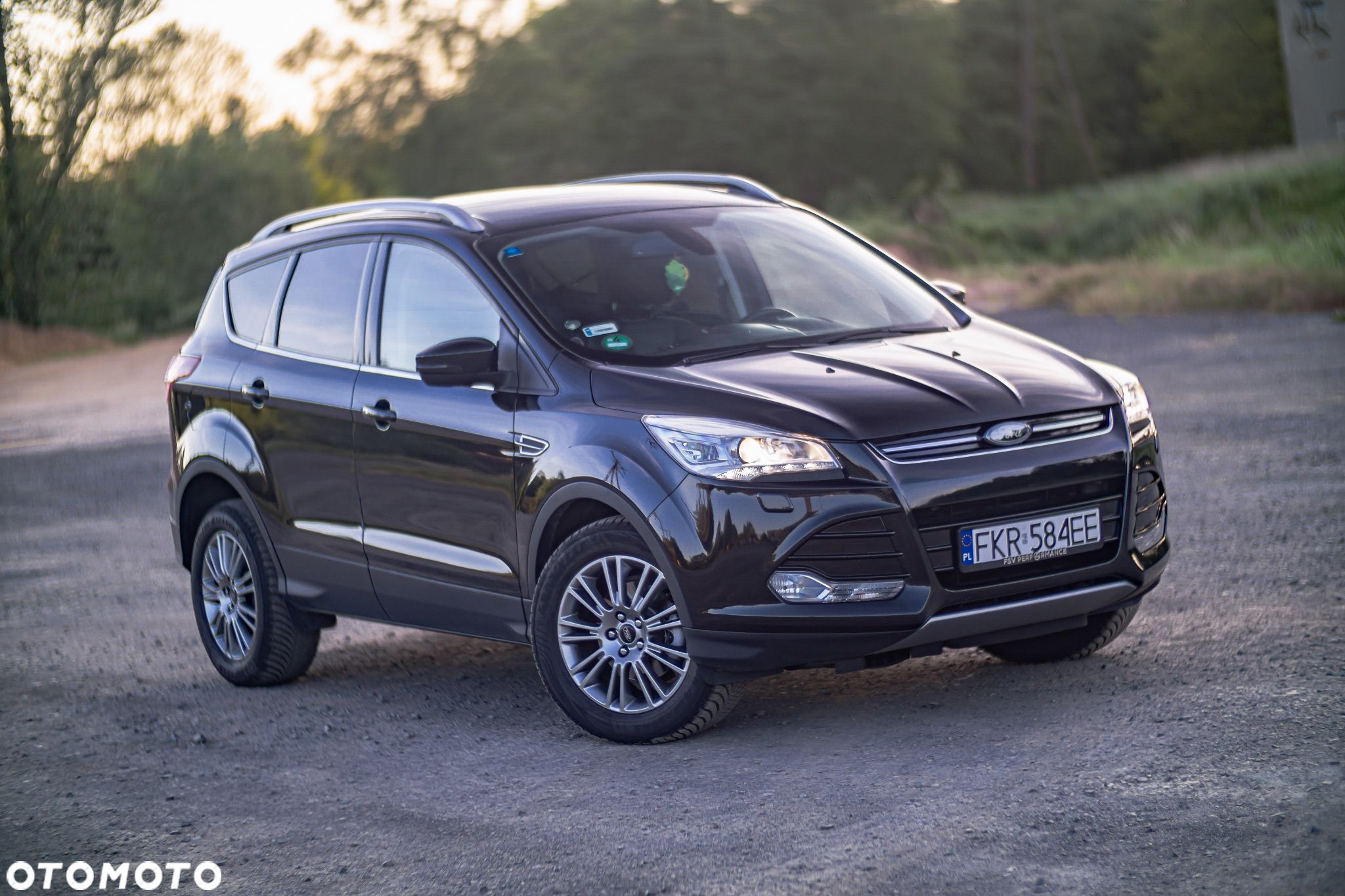 Ford Kuga 1.6 EcoBoost 2x4 Trend - 1