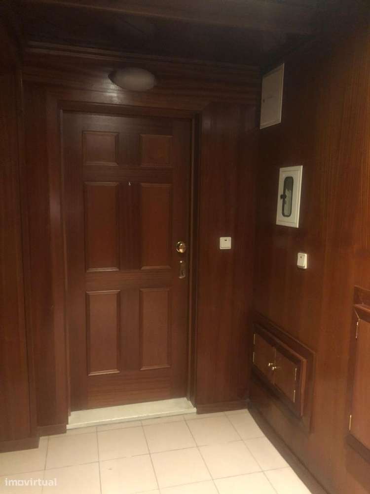 Excelente T3 centro da Régua com 2  terraços e box-22