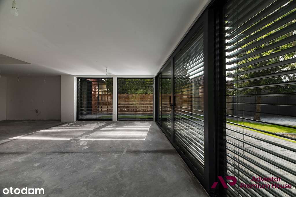 Nowy nieszablonowy dom w standardzie premium-8