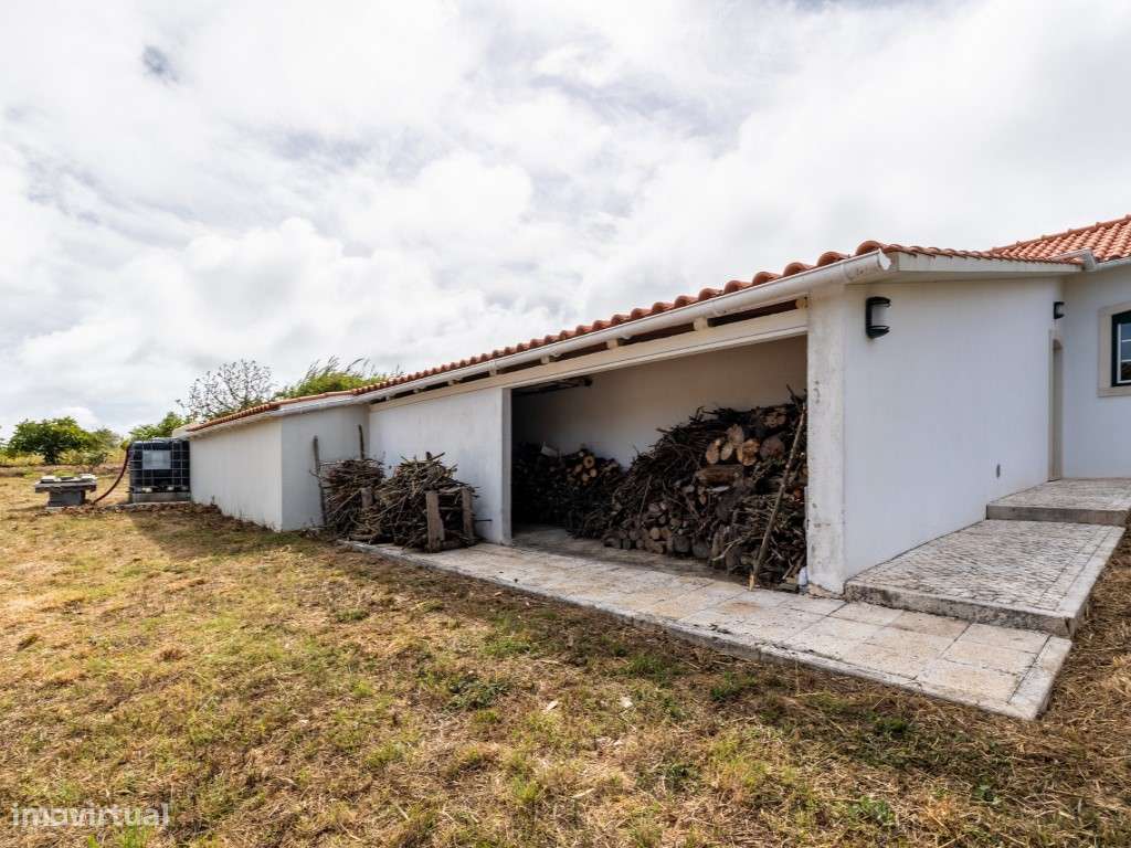 Magnífica Moradia Térrea T3+2 de estilo tradicional com terreno de ...-33