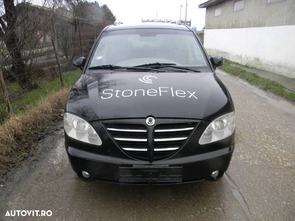 Dezmembrari  Ssangyong RODIUS  2005  > 0000 2.7 Xdi Motorina - 7