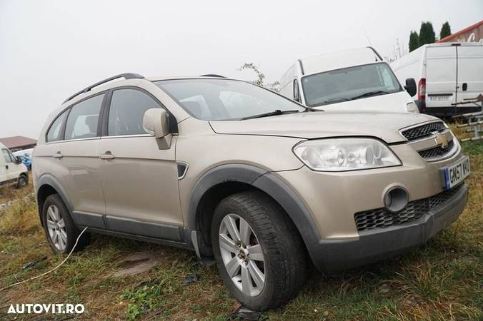 Dezmembrez  Chevrolet Captiva an 2007 2.0  an 2007 2008cdti - 1