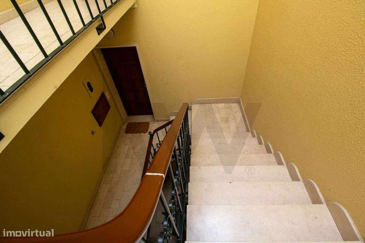 Excelente Oportunidade em Almeirim – Apartamento T3 com Terraço e Gara-26