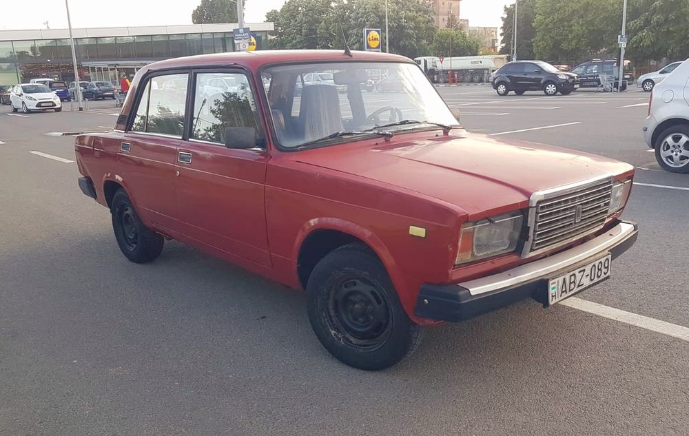 Lada Nova 1990