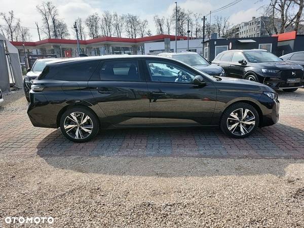 Peugeot 308 1.2 PureTech Allure S&S EAT8 - 4