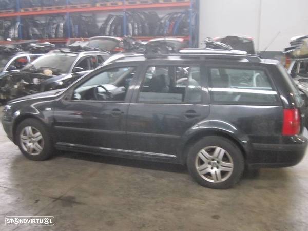 VW Golf IV Variant 1.4 16v de 2001 para peças - 2