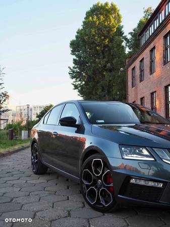 Skoda Octavia 2.0 TSI RS Challenge 245 DSG - 25