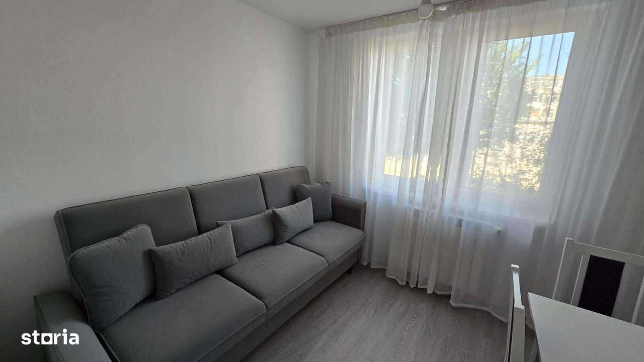 Ofer spre închiriere apartament cu 3 camere et 1 - Imagine principală: 5/9