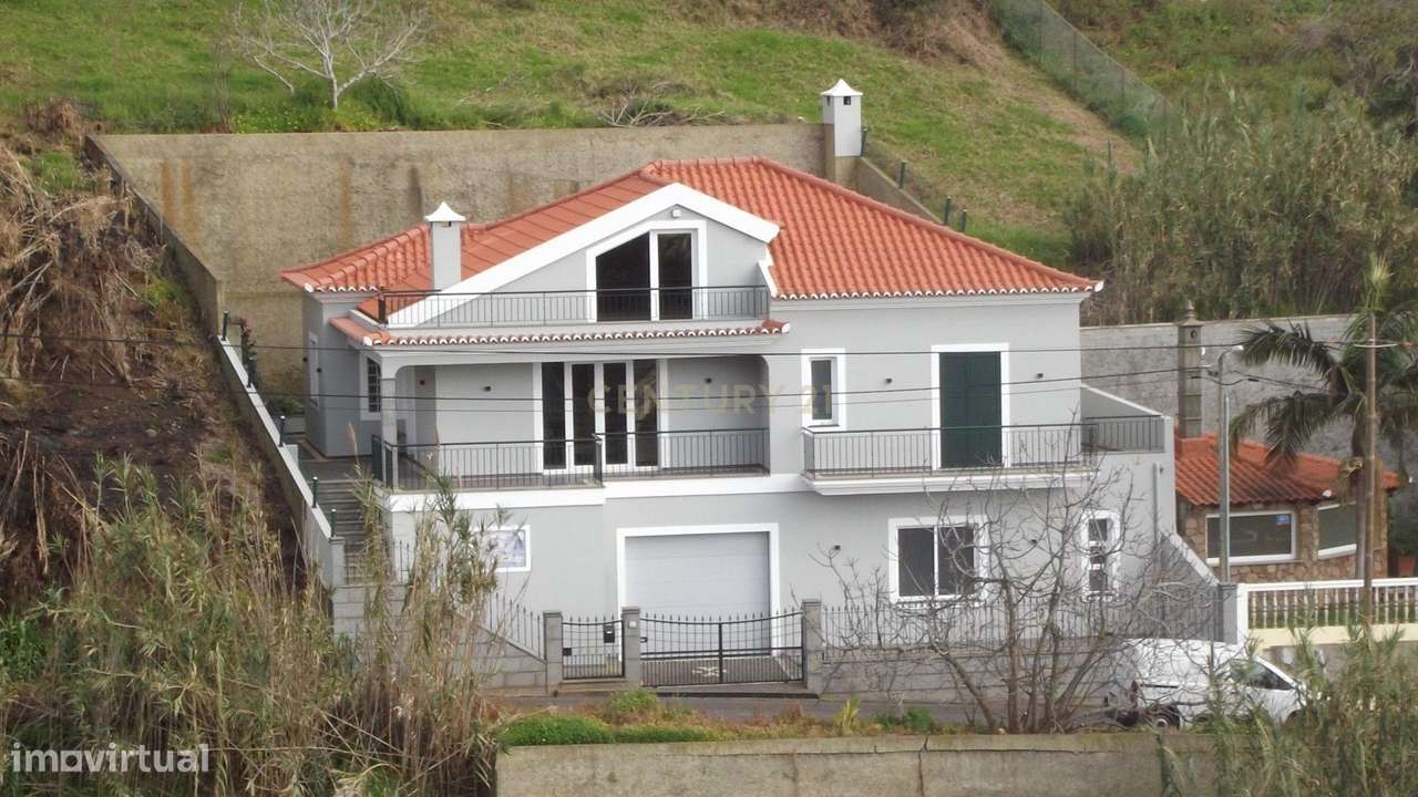 Moradia T3 Com Sótão Habitável e Vista Mar na Ponta do Sol - Grande imagem: 2/44