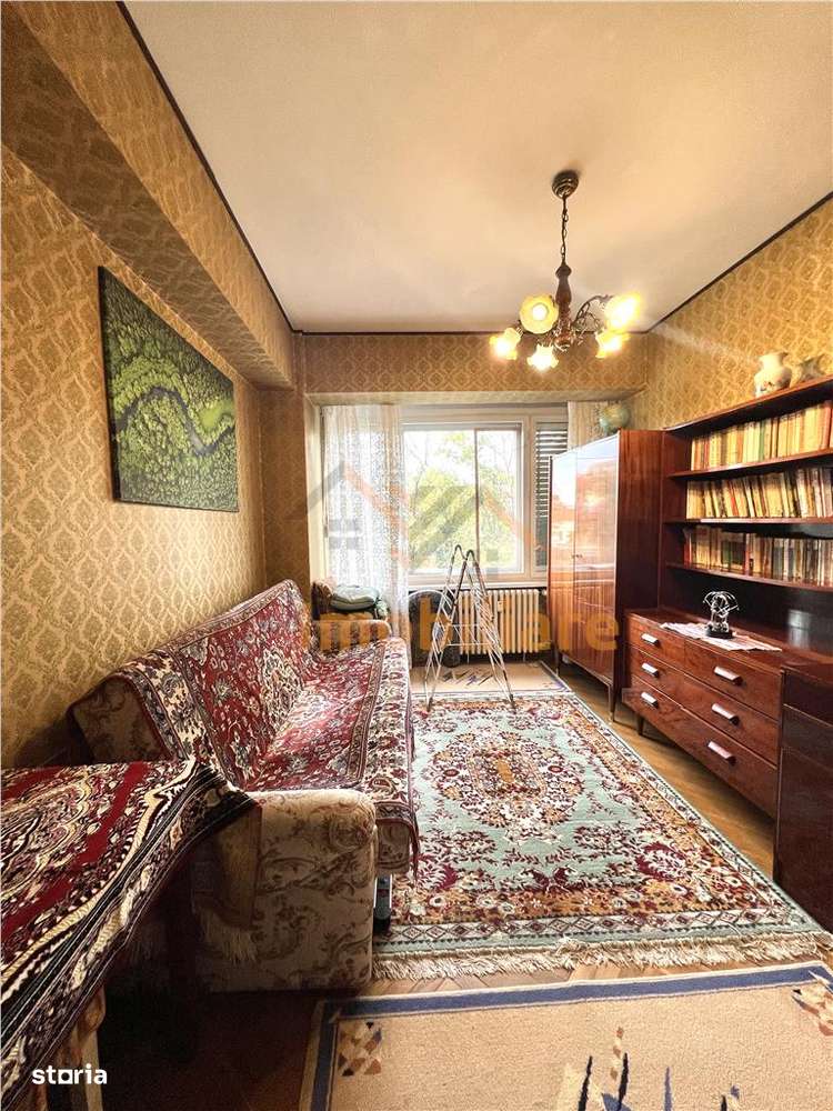 APARTAMENT CU 3 CAMERE | DE INCHIRIAT | PIATA 1 DECEMBRIE - Imagine principală: 4/11