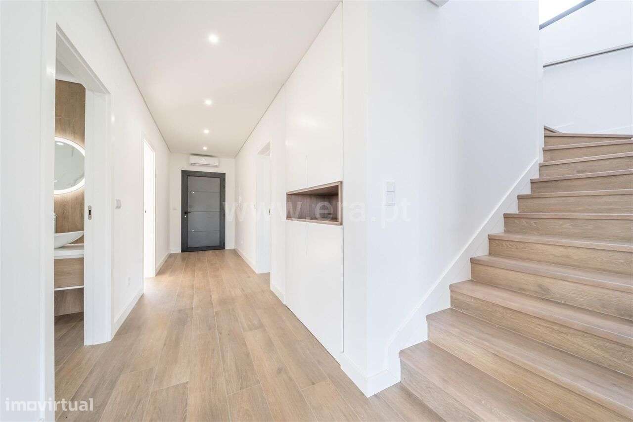 Moradia Isolada T4 / Covilhã, Boidobra - Grande imagem: 4/20