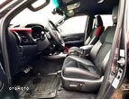 Toyota Hilux 2.8 D-4D Double Cab GR Sport 4x4 - 12