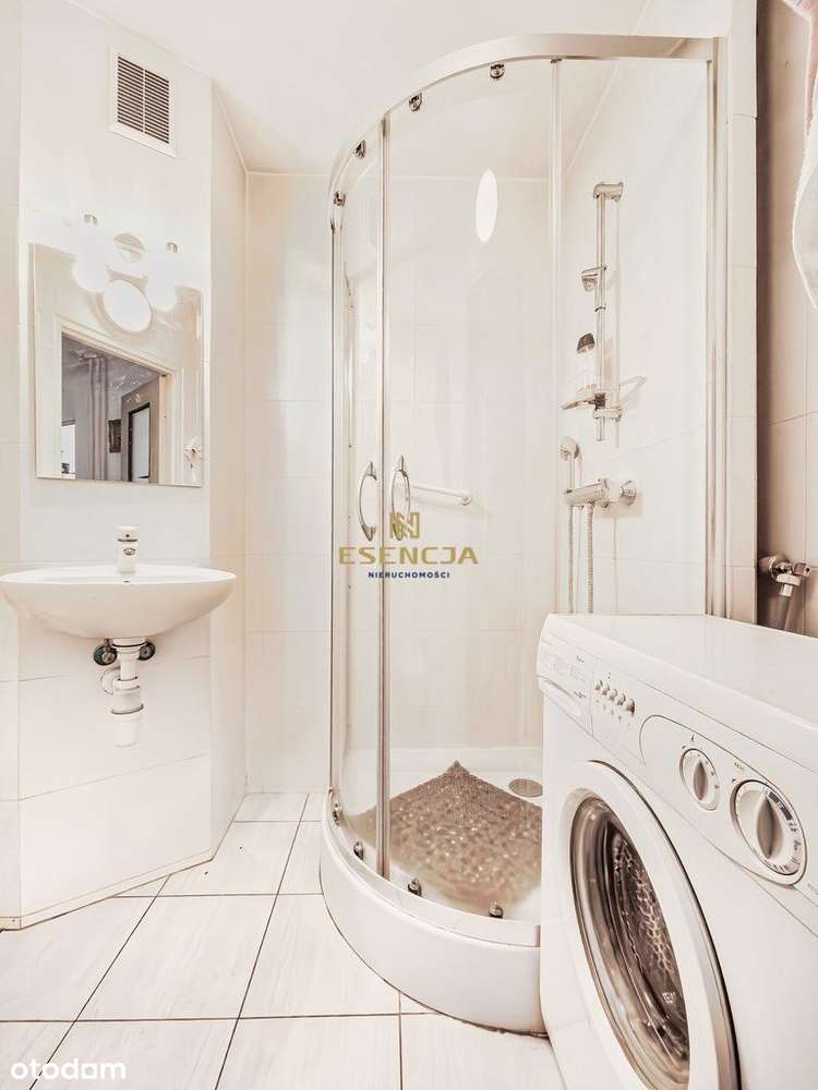 Trzypokojowe mieszkanie z balkonem-4