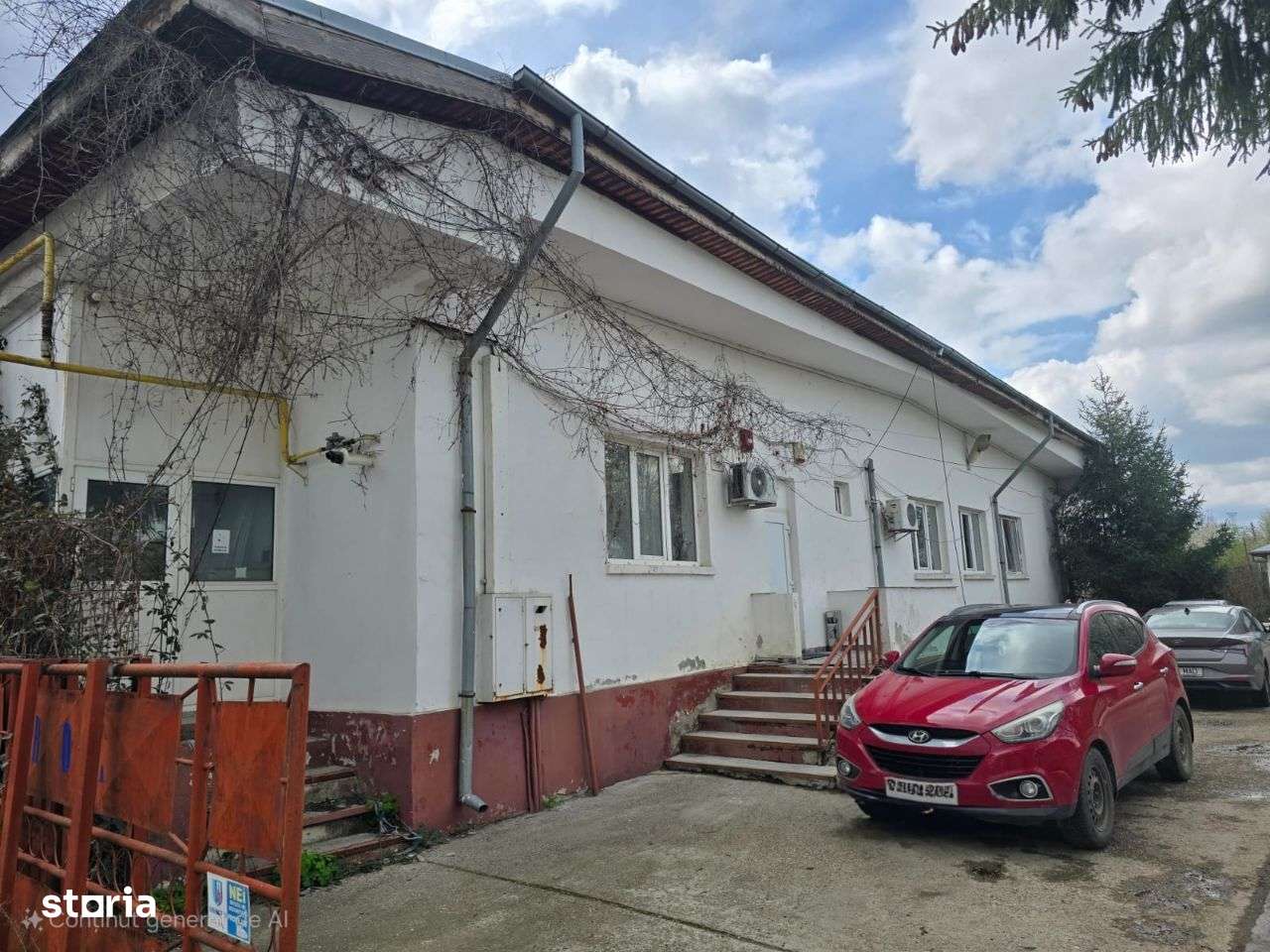 Vand cladire-1800 mp si 4050 mp de teren in zona Antrepozite - Imagine principală: 1/12