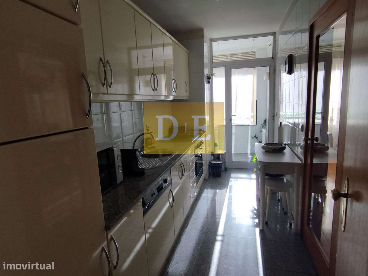 Apartamento T2 em Leça da Palmeira-1