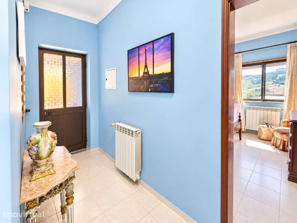 MORADIA 195 m² COM POTENCIAL PARA 2 HABITAÇÕES | PRÓXIMA DAS PRAIAS...-43