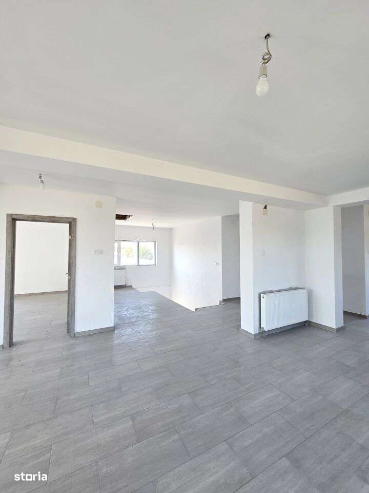 VANZARE VILA P+1 - 245 MP. UTILI - TEREN 1476 MP. - GAESTI - Imagine principală: 5/7