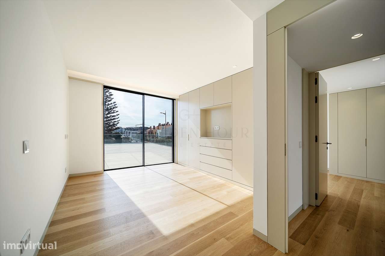 Moradia T4 de Luxo em Canidelo com Vista Mar | Golden Hour Real Estate-10