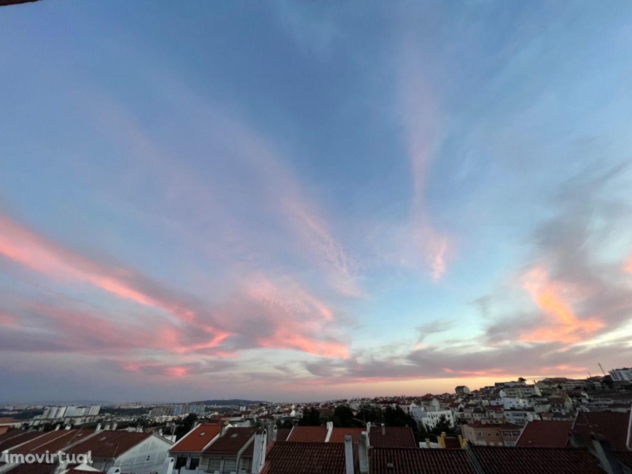 Vendo apartamento t3 com vista sobre Lisboa