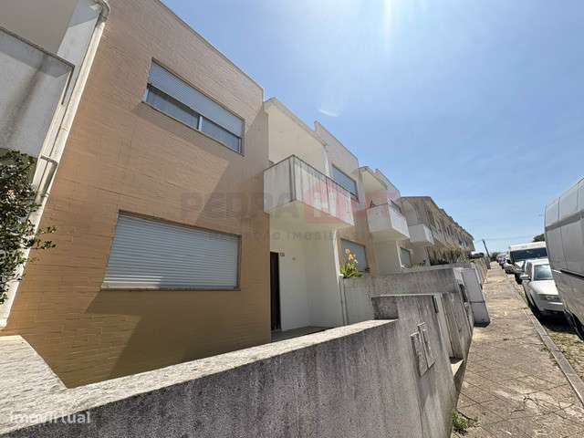 Moradia T3 Lousada | Figueiras | 3 Pisos |Terraço | NEWS-17
