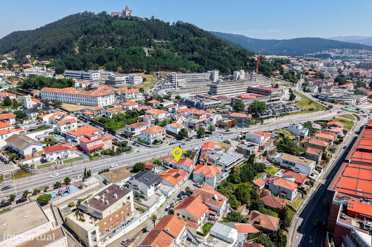 Moradia Térrea T2 Renovada no centro de Viana do Castelo-30