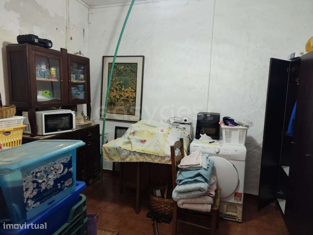 Moradia T4 para recuperar, situada em Aljustrel - Grande imagem: 3/20