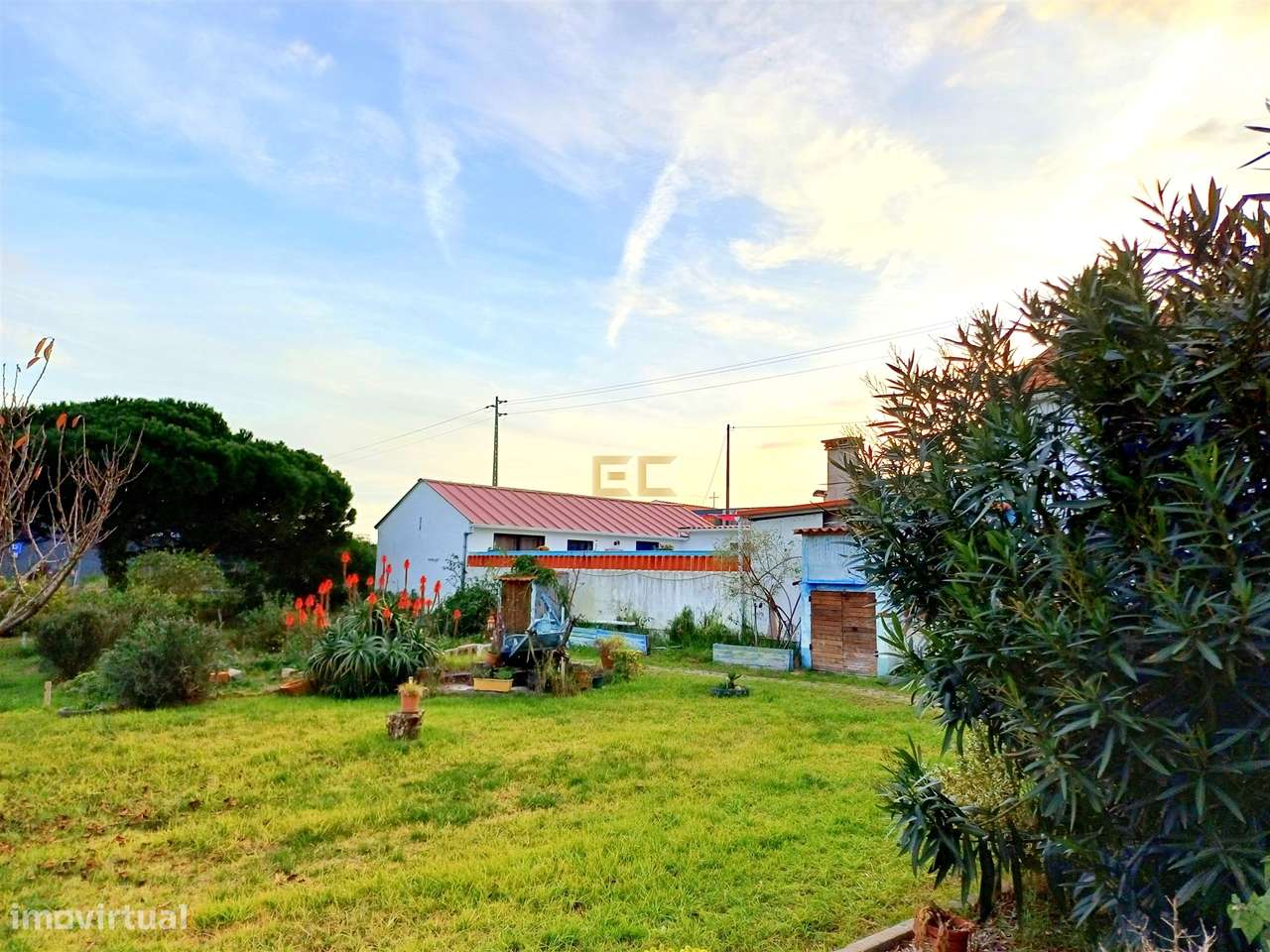 Moradia T8, com piscina e terreno, para venda na Figueira da Foz - São-2