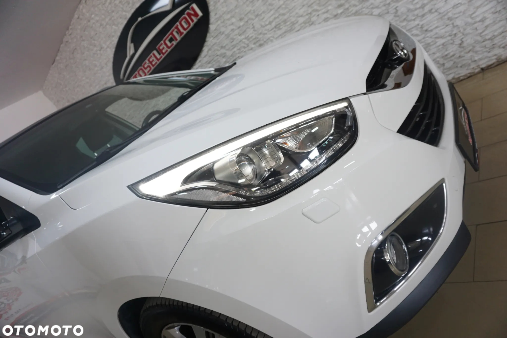 Hyundai ix35 1.7 CRDi Premium 2WD - 8