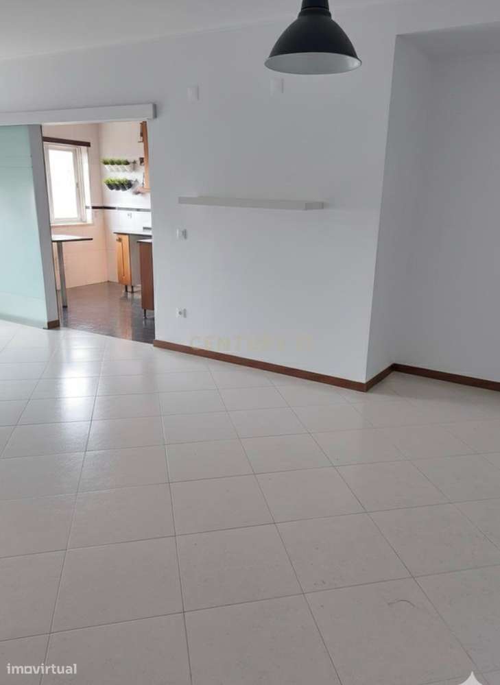 Apartamento T2 em Santa Marta do Pinhal, Corroios - Grande imagem: 4/16