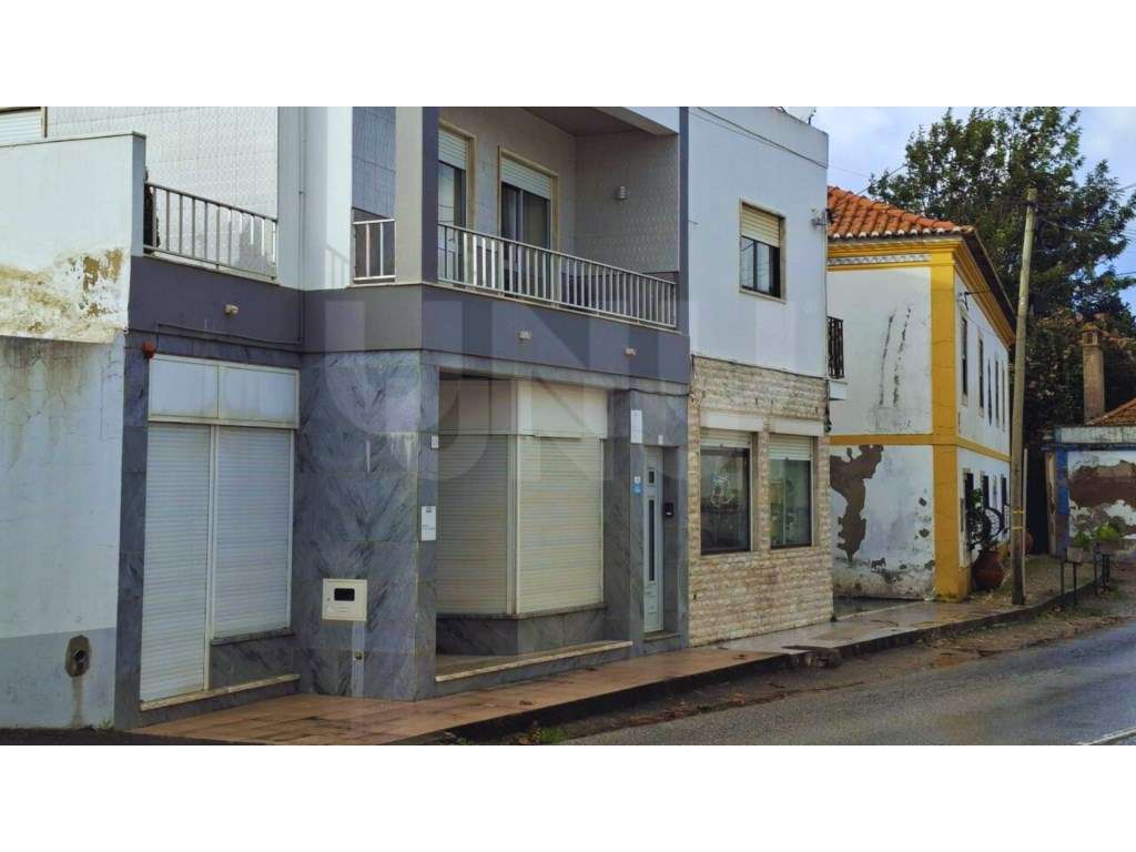 Loja para venda em Runa, Torres Vedras - Grande imagem: 2/13