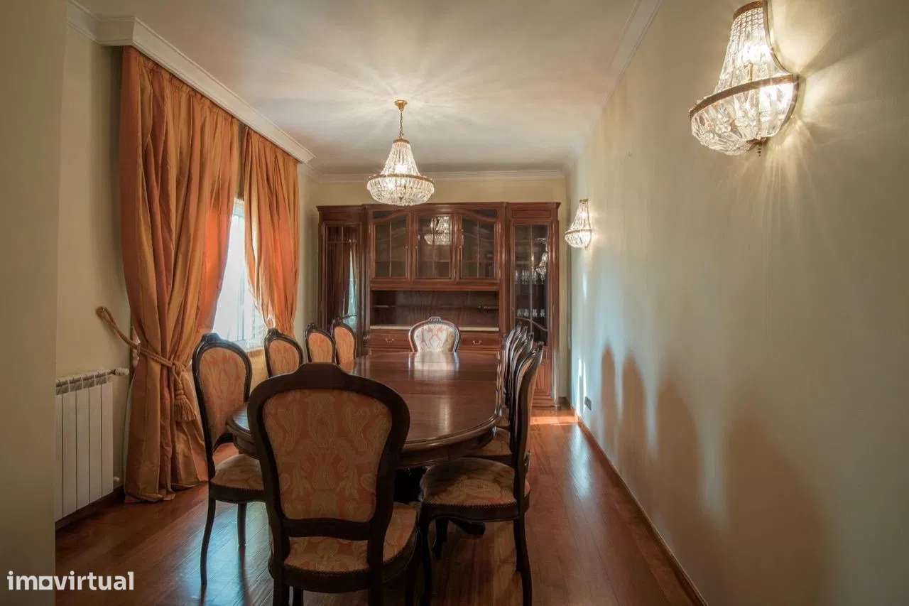 Moradia T5 com Piscina - Esposende-13