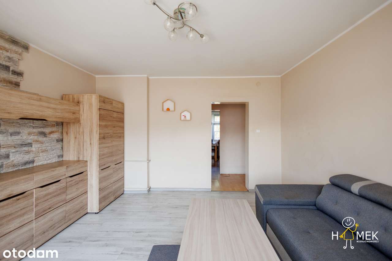 Duże Mieszkanie z Jeszcze Większym Potencjałem w Okazyjnej Cenie!-2