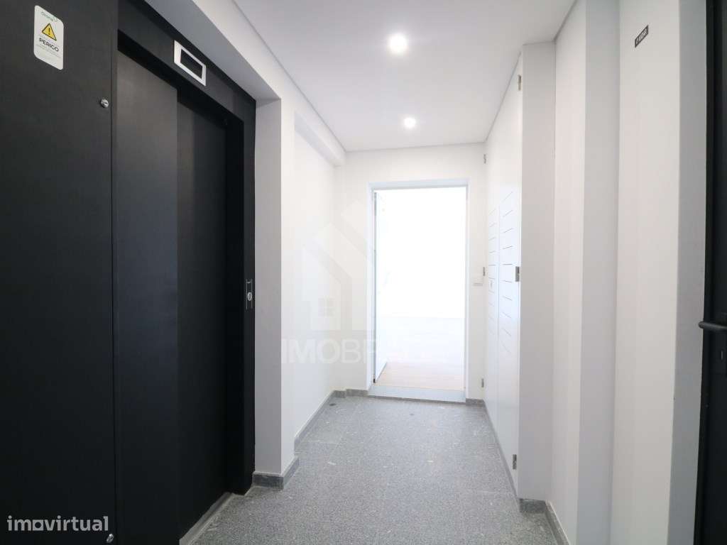 Apartamento T3 Novo, em São Vicente, Braga-15